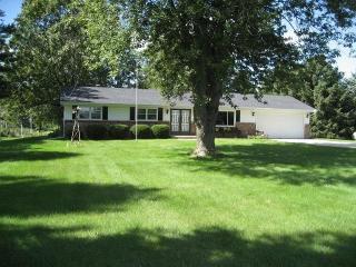 5680 Winnebago Rd, Pecatonica, IL 61063-8711