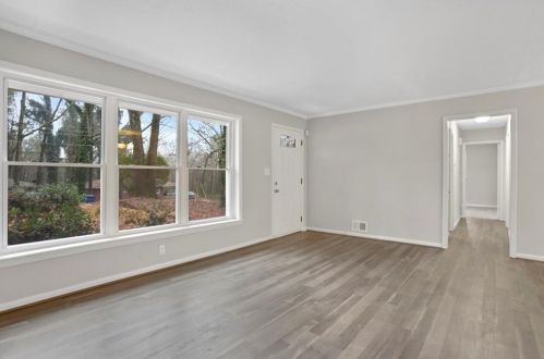 2167 Alan Dr, Atlanta, GA 30331-7831