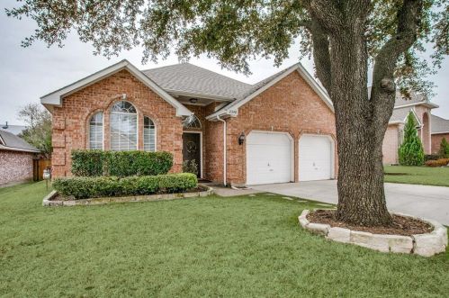 2348 Red Maple Rd, Lewisville, TX 75022-4918