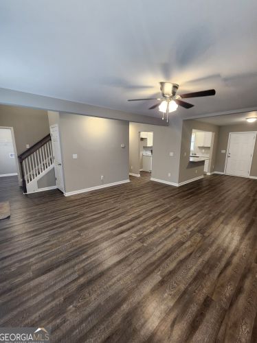298 Tommy Lee Fuller Dr, Loganville, GA 30052-0039