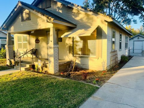 715 Broadway, Turlock, CA 95380-3841