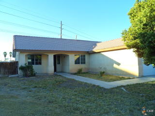 905 A Rioseco Dr, Calexico, CA 92231-3971