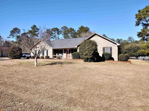 528 Pleasant Point Rd, Statesboro, GA 30458-1803