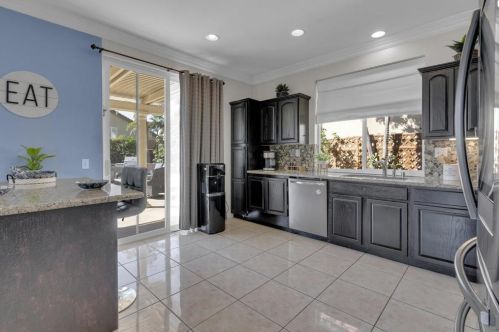 1263 Stanislaus Dr, Chula Vista CA  91913-1401 exterior