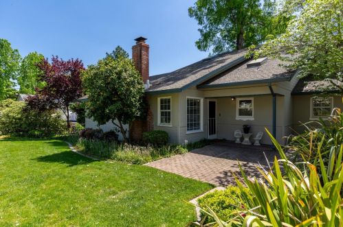 7236 Falcon Rd, Fair Oaks, CA 95628-4520