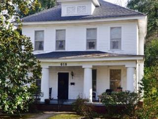618 Marshall Ave, Anderson, SC 29621-5828