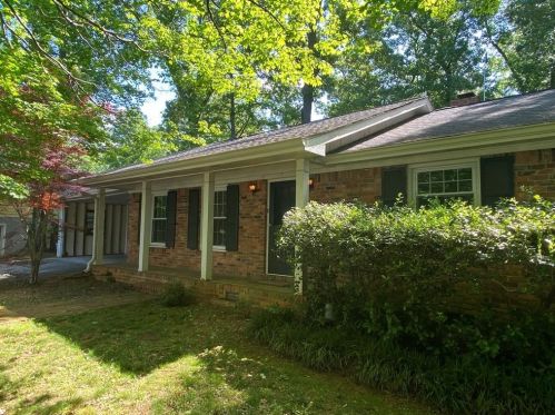 1729 Kimberly Dr, Marietta, GA 30008-4488