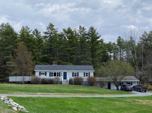82 Rivervale Rd, Piermont, NH 03779-3106