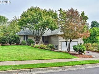 20124 72nd Ave, Tualatin, OR 97062-8283
