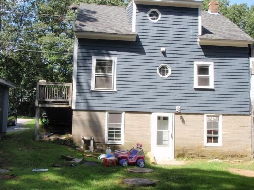 361 Knotty Oak Rd, Coventry, RI 02816-8217