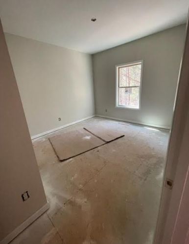 645 Lakeview Bnd Cir, Jefferson GA  30549-7061 exterior