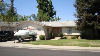 1634 Scott Pl, Clovis, CA 93611-3058
