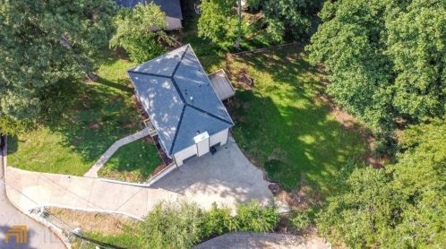 5068 Cold Springs Dr, Lilburn GA  30047-3776 exterior
