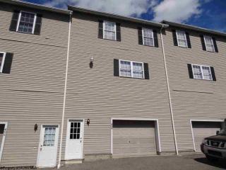 408 Vista Oaks Dr, White Hall, WV 26554-9332