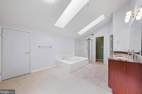 2019 Westchester Dr, Silver Spring MD 20902-3563 exterior