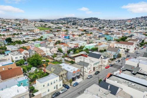 260 Girard St, San Francisco CA 94134-2110 exterior