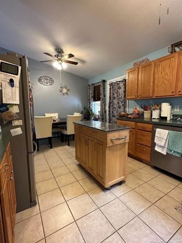 12 Tamarack Cir, Killingly CT  06241-1238 exterior
