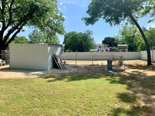 411 Pine St, Nocona TX 76255-1412 exterior