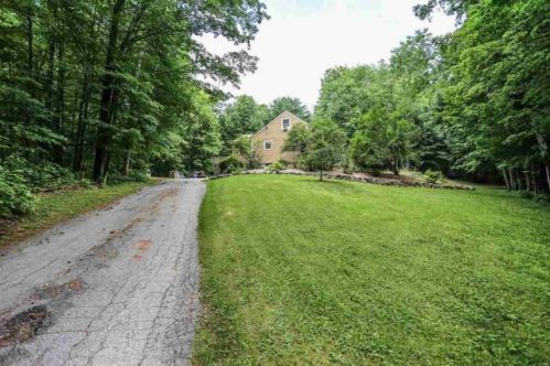 268 Robert Rogers Rd, Goffstown, NH 03046-4811
