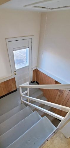 121 Forrer St, Cincinnati OH 45215-3049 exterior