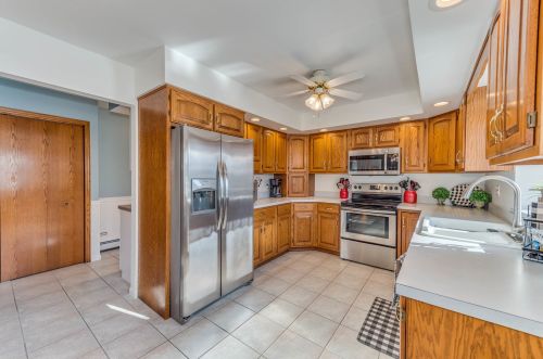 414 Una Ave, Lemont IL  60439-4536 exterior