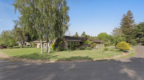 4943 Manor Cir, Stockton, CA 95212-1914