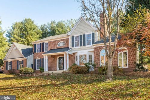 14701 Silverstone Dr, Silver Spring, MD 20905-7421