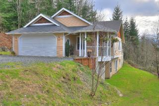 1045 Kingsmill St, Bellingham, WA 98229-8997