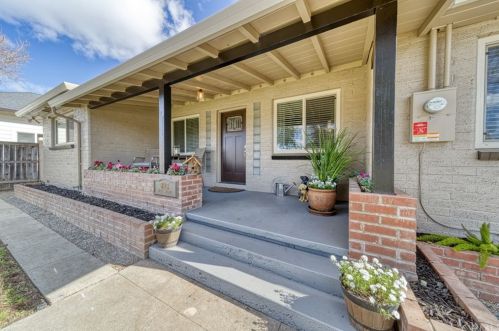2148 Ceres Ave, Chico, CA 95926-1403