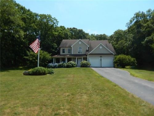 11 Links Psge, Westerly, RI 02891-3716
