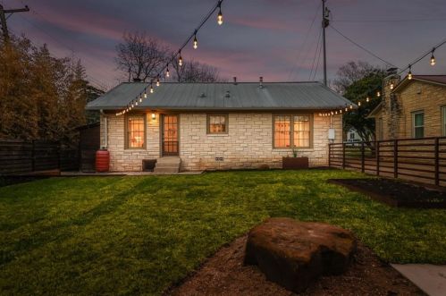 501 46 St, Austin TX  78751-3210 exterior