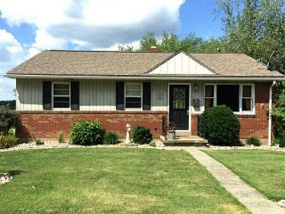 222 Monica Dr, Greensburg, PA 15601-4543