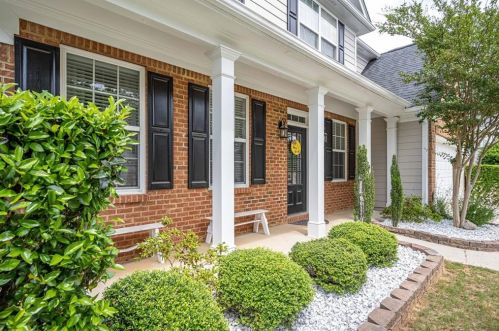1037 Southwood Dr, Villa Rica, GA 30180-5891