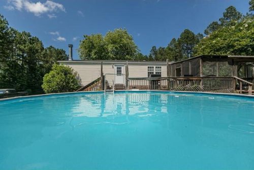747 Walker Rd, Meeting Street, SC 29824-3491