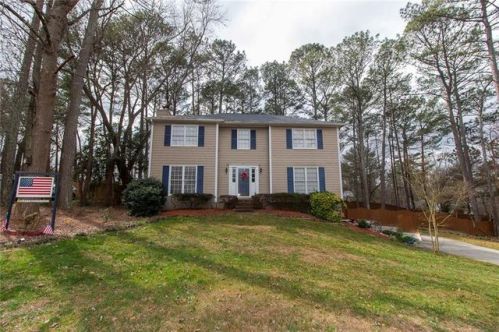 1715 Spindle Top Ct, Lilburn, GA 30047-2555