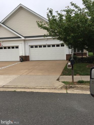 6316 Retriever Ln, Gainesville, VA 20155-6605
