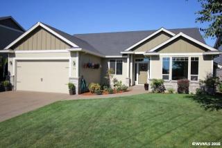 720 Park Pl, Monmouth, OR 97361-1881