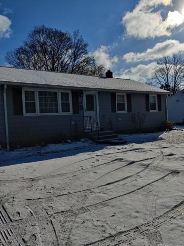 88 Mansfield City Rd, North Windham, CT 06250-1509