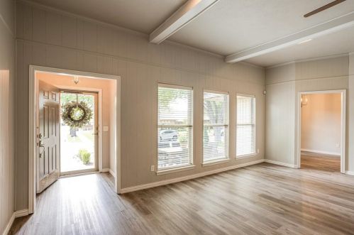 3712 Cemetery Hl Rd, Carrollton TX 75007-5651 exterior