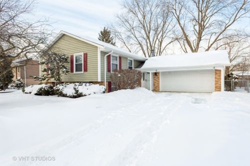 705 Stowell Ave, Streamwood, IL 60107-3126