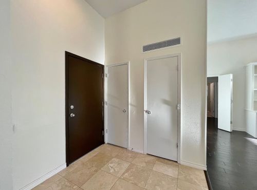 1600 Railhead Pl, Carrollton TX  75007-5106 exterior