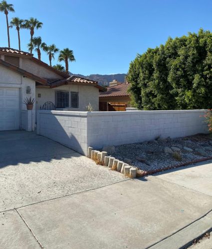 53805 Eisenhower Dr, La Quinta, CA 92253-3569