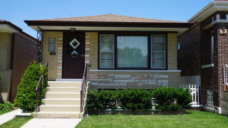 3516 61st Pl, Chicago, IL 60629-3612
