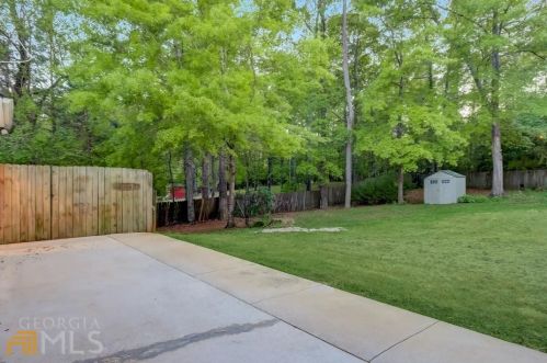 1148 Falk Trce, Conyers GA  30094-5570 exterior