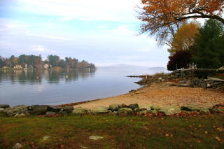 15 Harrison Ln, Morris, CT 06763-1325