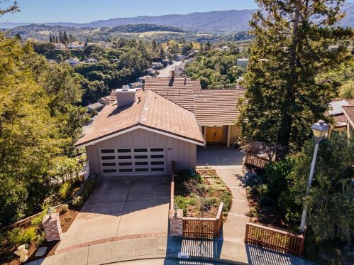 890 Cabot Ct, San Carlos, CA 94070-3464