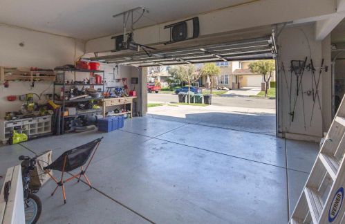 1894 Vintage Cir, Valley Home CA  95361-8678 exterior