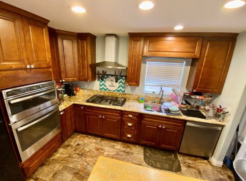 1337 Dubuque St, Oceanside, CA 92058-2610