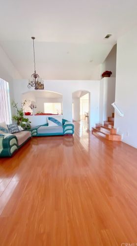 4280 Jenkins Ln, Riverside, CA 92501-1048