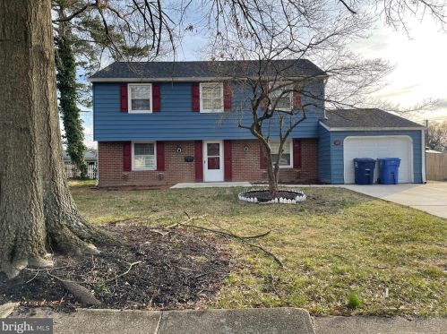 10 Melville Ln, Willingboro, NJ 08046-2911